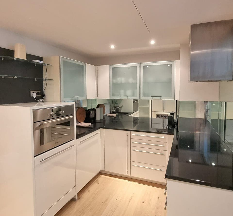 Luxury Apartment | Private kitchen | Full-size fridge, microwave, oven, stovetop