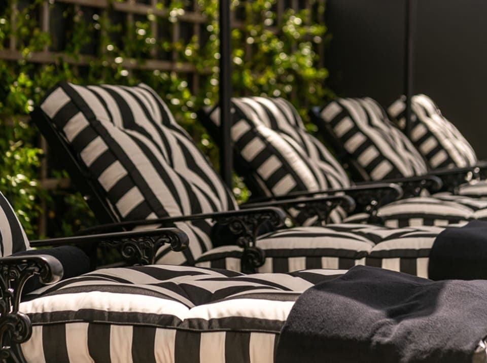 Outdoor pool, sun loungers