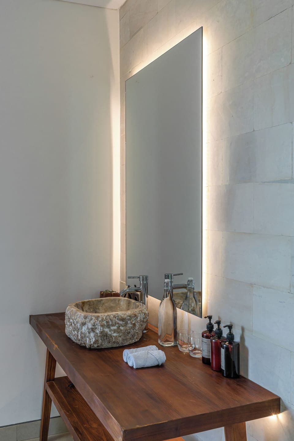 Luxury Villa, 6 Bedrooms, Private Pool, Garden View | Bathroom | Shower, rainfall showerhead, free toiletries, hair dryer