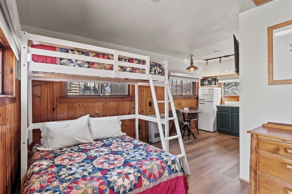 Cabin, Mountain View | Free WiFi