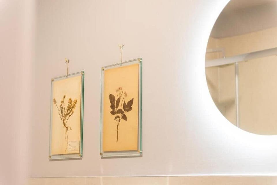 Superior Quadruple Room | Bathroom | Shower, hair dryer, towels, soap