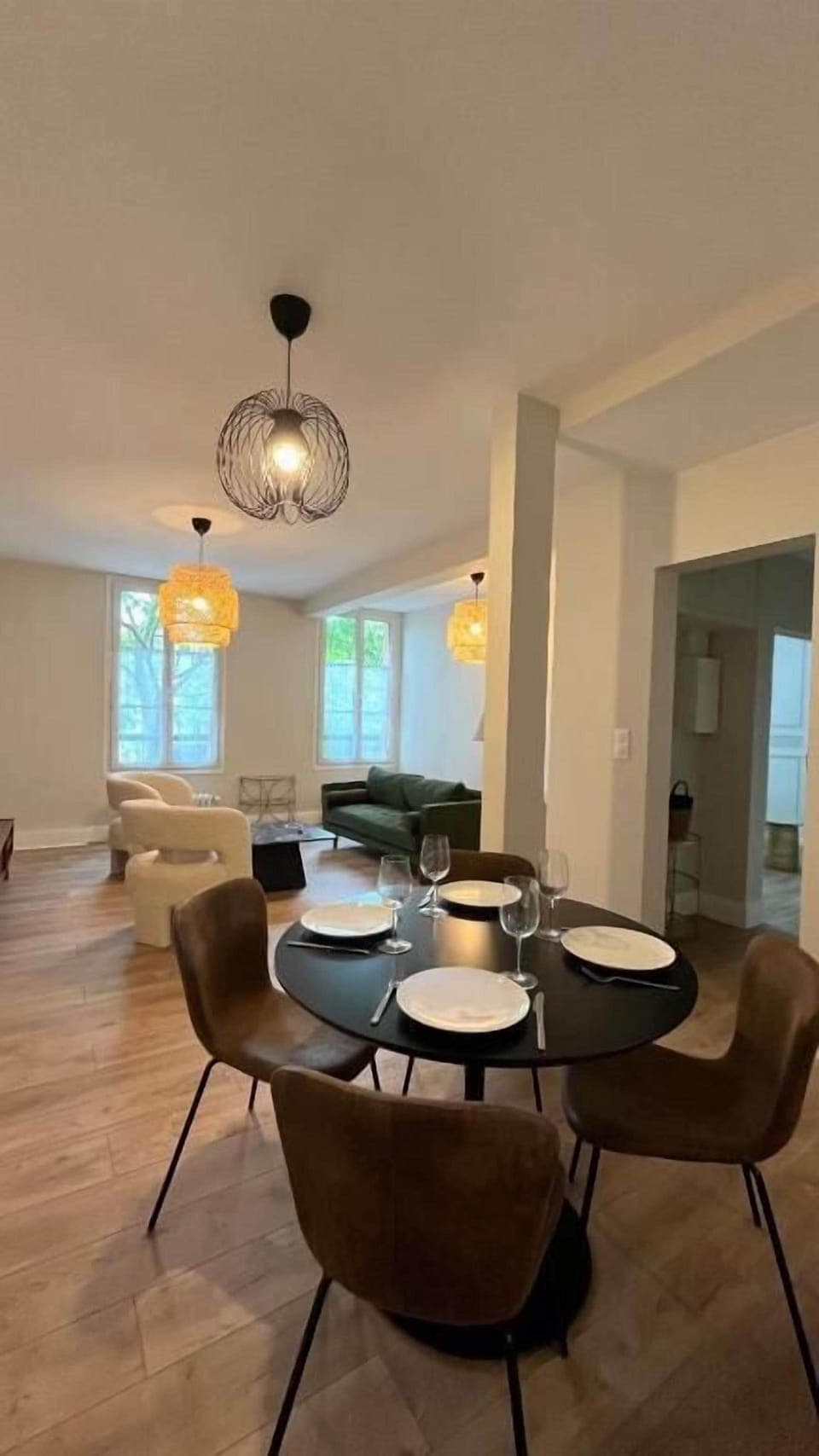 Deluxe Apartment, City View | Private kitchen