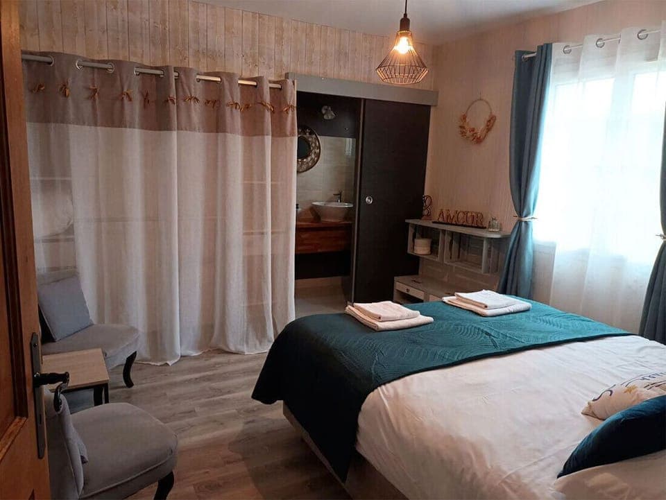 Superior Double Room, Ensuite (Relax) | Free WiFi