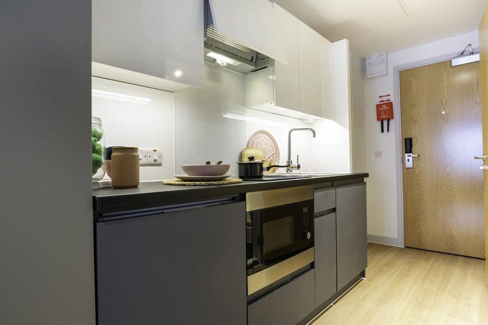 Studio, Non Smoking | Private kitchen