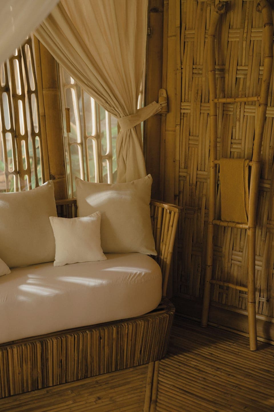 Deluxe Double Room, Balcony, Garden View | Desk, free WiFi, bed sheets