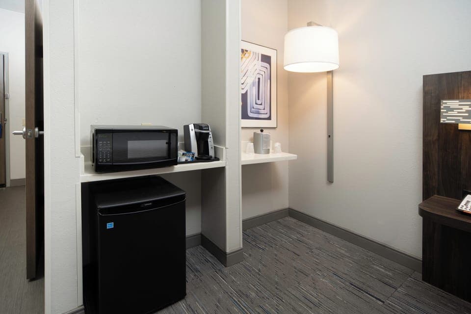 In-room safe, desk, iron/ironing board, free cribs/infant beds