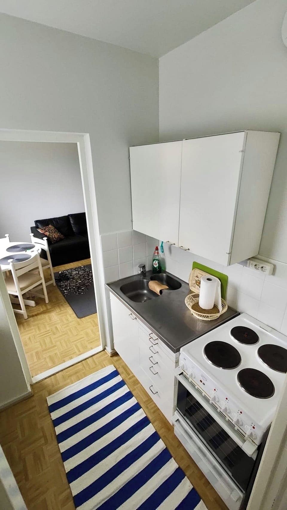 Apartment, 1 Bedroom, Hot Tub, Garden View | Interior