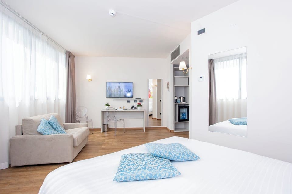 Deluxe Double Room, Garden View | Free WiFi