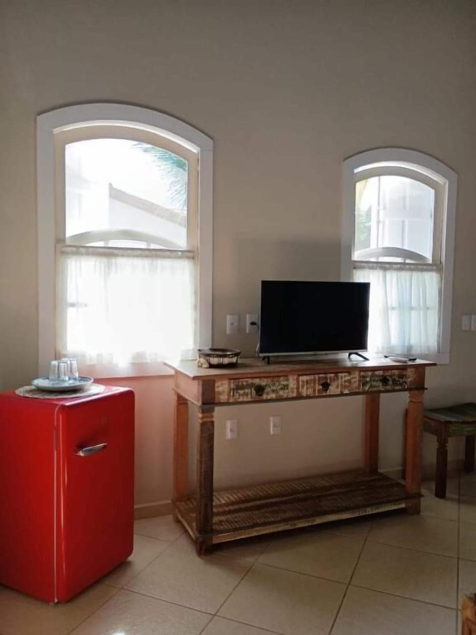 Deluxe Suite, Bathtub (Luiz de Camões) | Minibar, blackout drapes, free WiFi, bed sheets