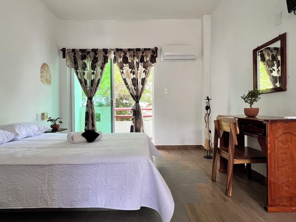 Superior Double Room, Balcony, Partial Ocean View | Desk, laptop workspace, free WiFi