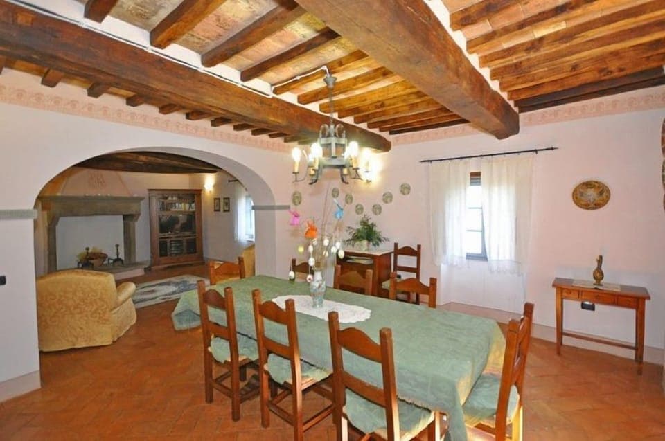 Panoramic Villa, 5 Bedrooms (Torre Del Cielo) | In-room dining
