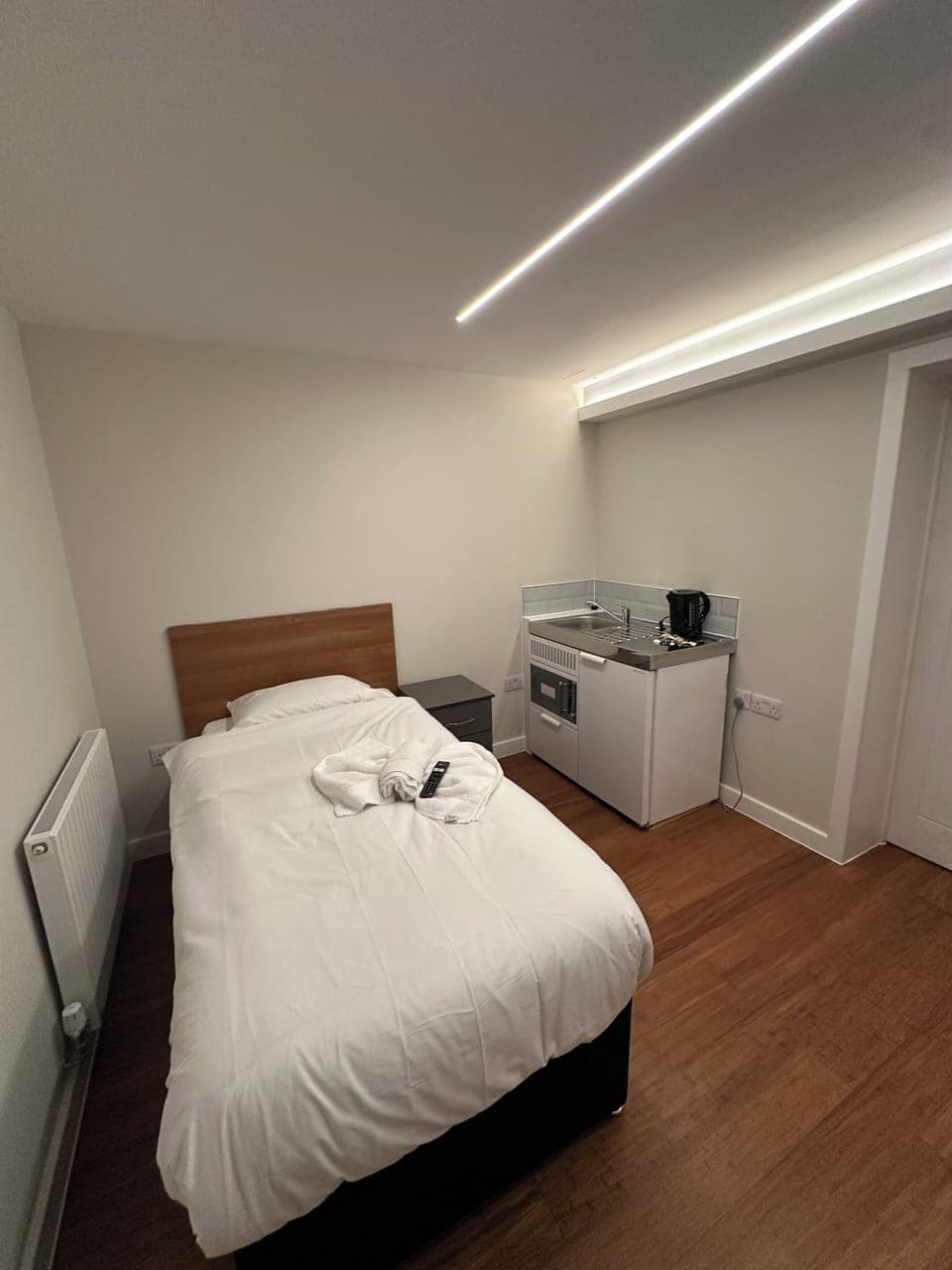 Single Room | Soundproofing, iron/ironing board, bed sheets