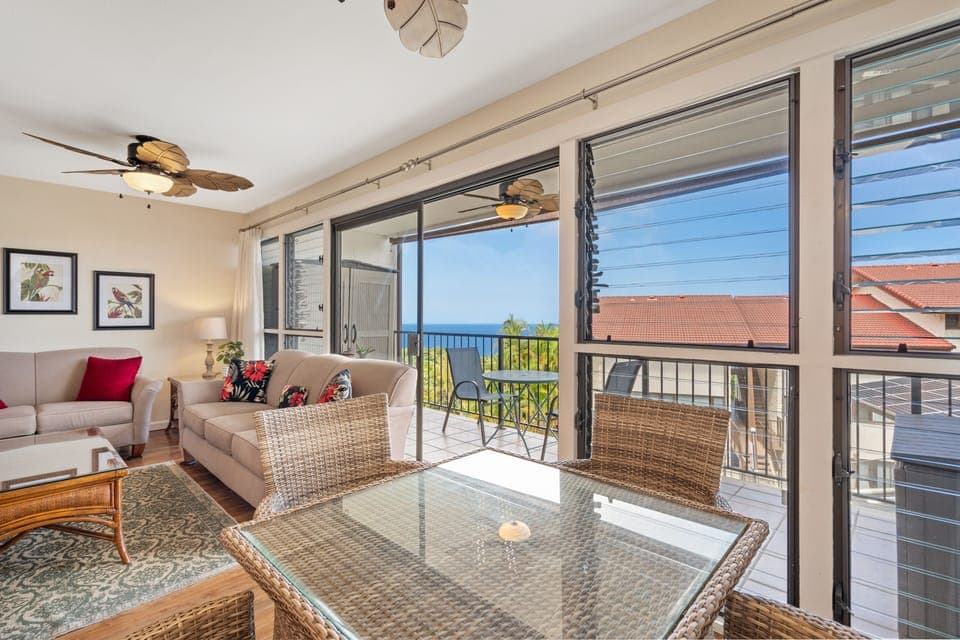 Condo, 2 Bedrooms | Interior