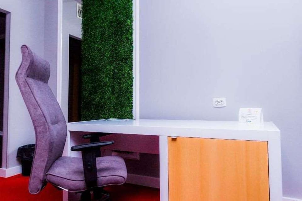 Premium bedding, memory foam beds, minibar, in-room safe