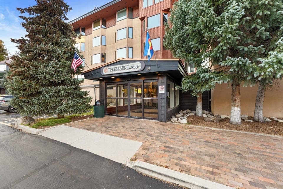 Condo (1 Bedroom) | Exterior