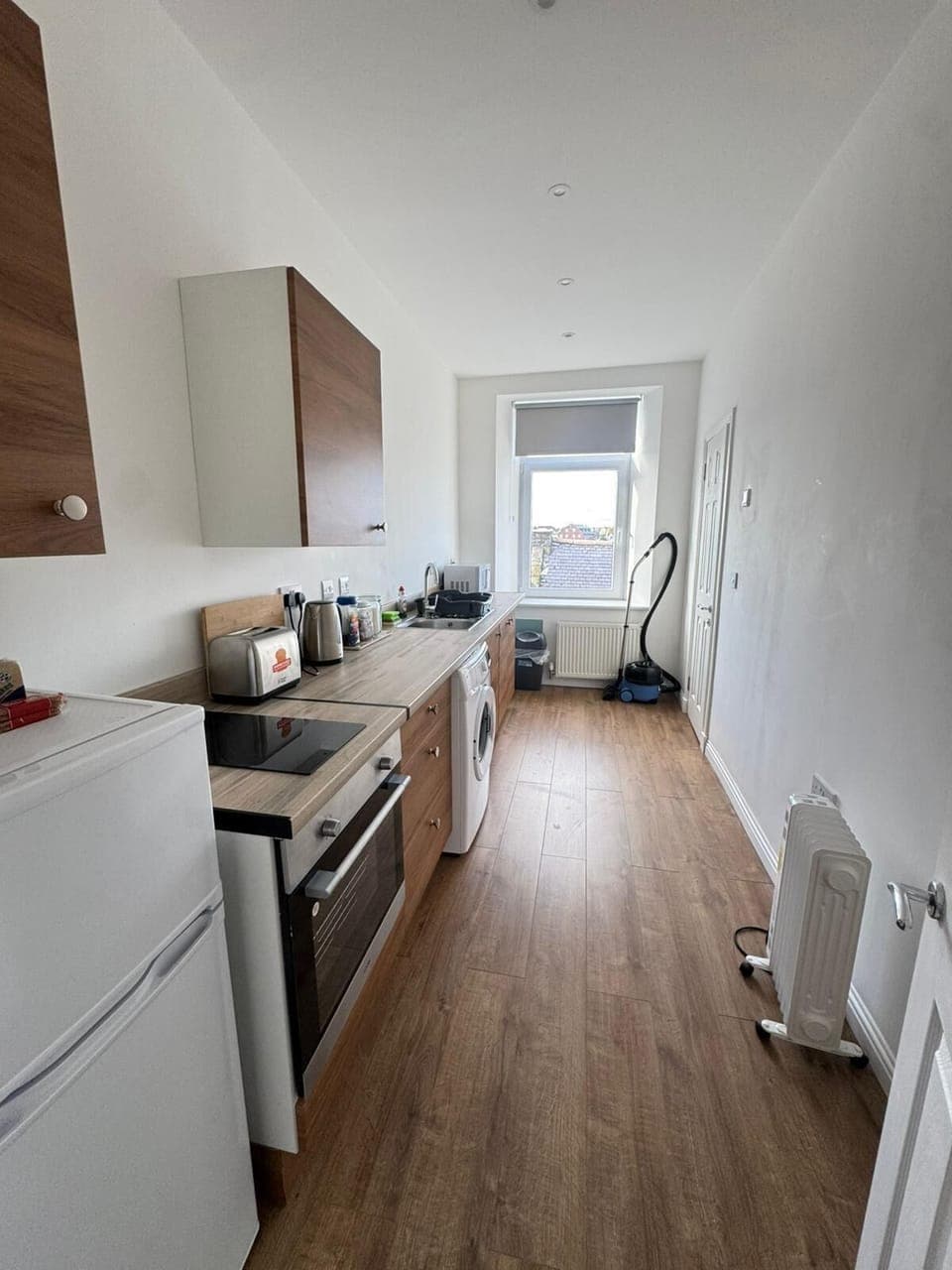 Apartment, 1 Bedroom, City View | Private kitchen