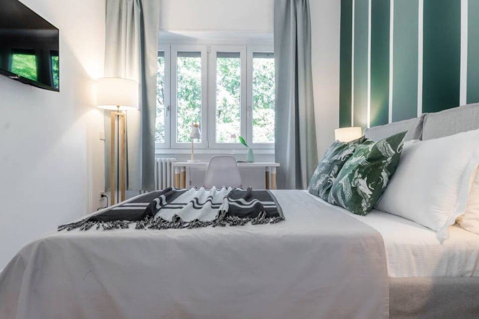 Apartment, 3 Bedrooms | Iron/ironing board, free WiFi, bed sheets