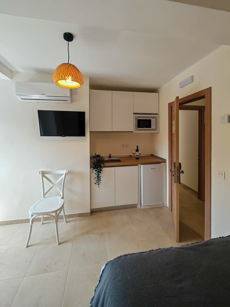 Double Room | Free WiFi