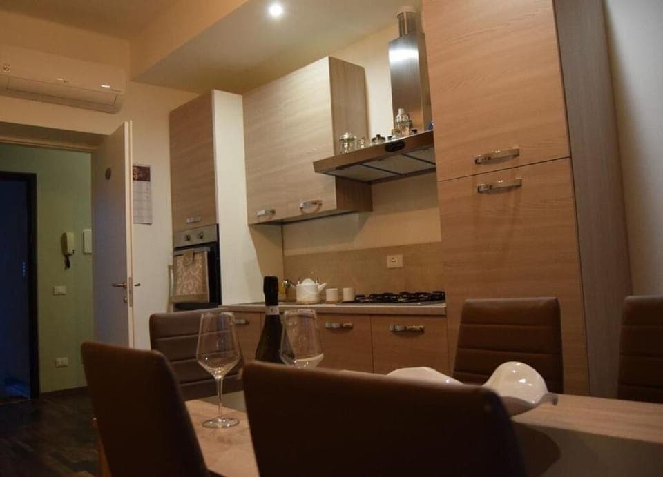 Comfort Double Room, Balcony | Private kitchen