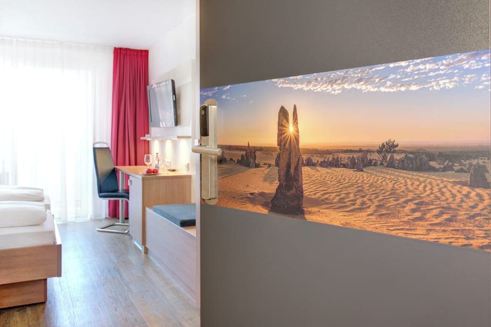 Comfort Twin Room | Minibar, in-room safe, desk, free WiFi