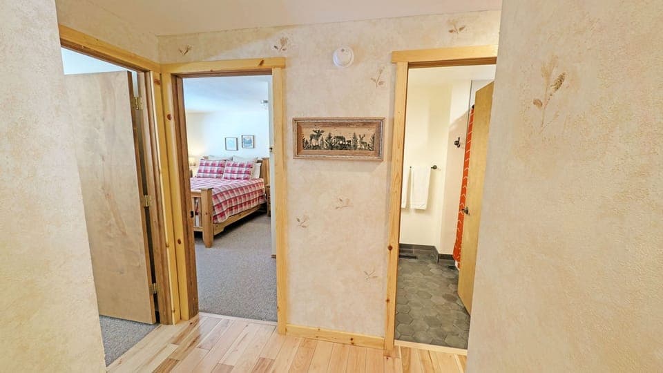 Condo, 4 Bedrooms | Interior