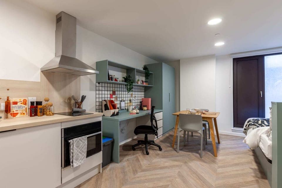 Studio, Non Smoking | Private kitchen