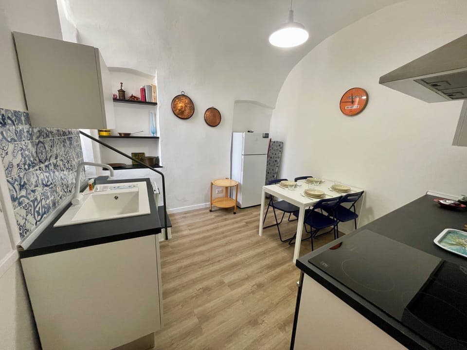 Apartment, Multiple Beds, Pets Allowed | Bathroom | Shower, hair dryer, towels, soap