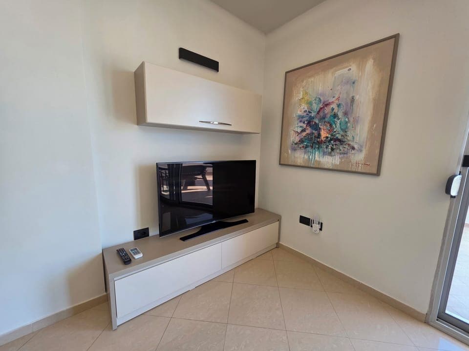 Family Apartment, Partial Sea View | Living area