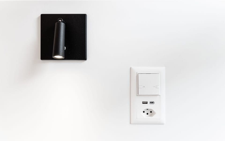 Gallery Quadruple Room, Mountain View | Living area