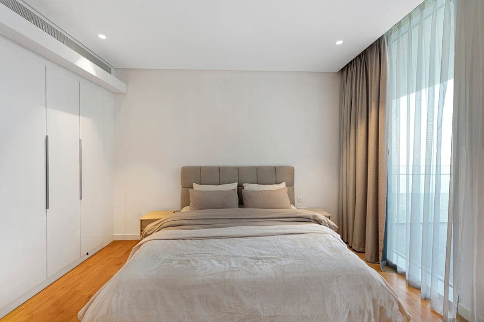 Luxury Apartment, Balcony, Sea View | Blackout drapes, iron/ironing board, free WiFi