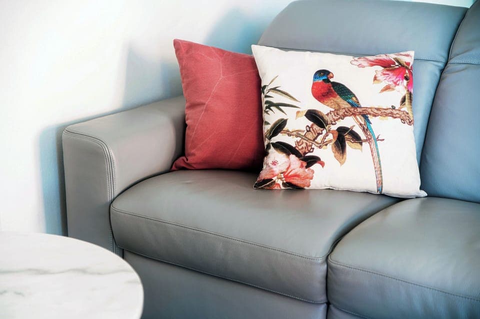 Apartment, Lake View | Living room | 30-inch TV with digital channels