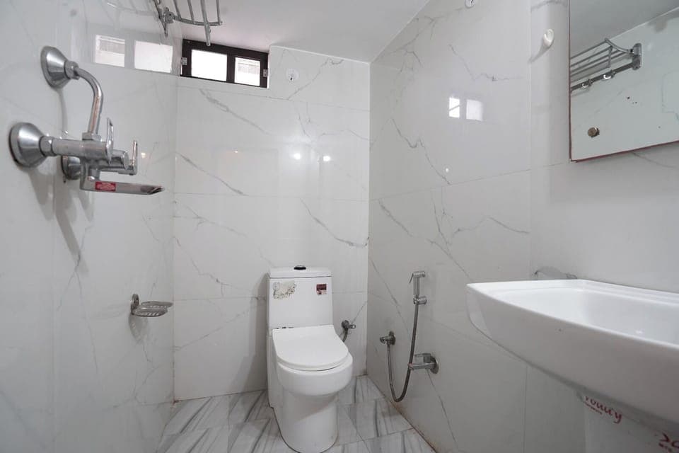 Bungalow | Desk, free WiFi