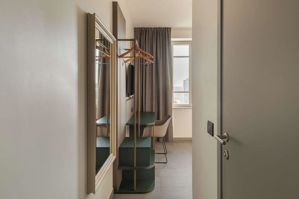 Standard Single Room | Interior