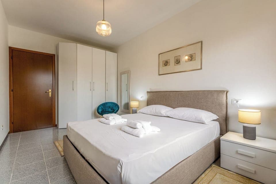 Basic Apartment | Iron/ironing board, free WiFi