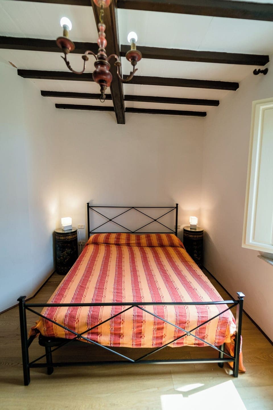 Triple Room | Free WiFi, bed sheets