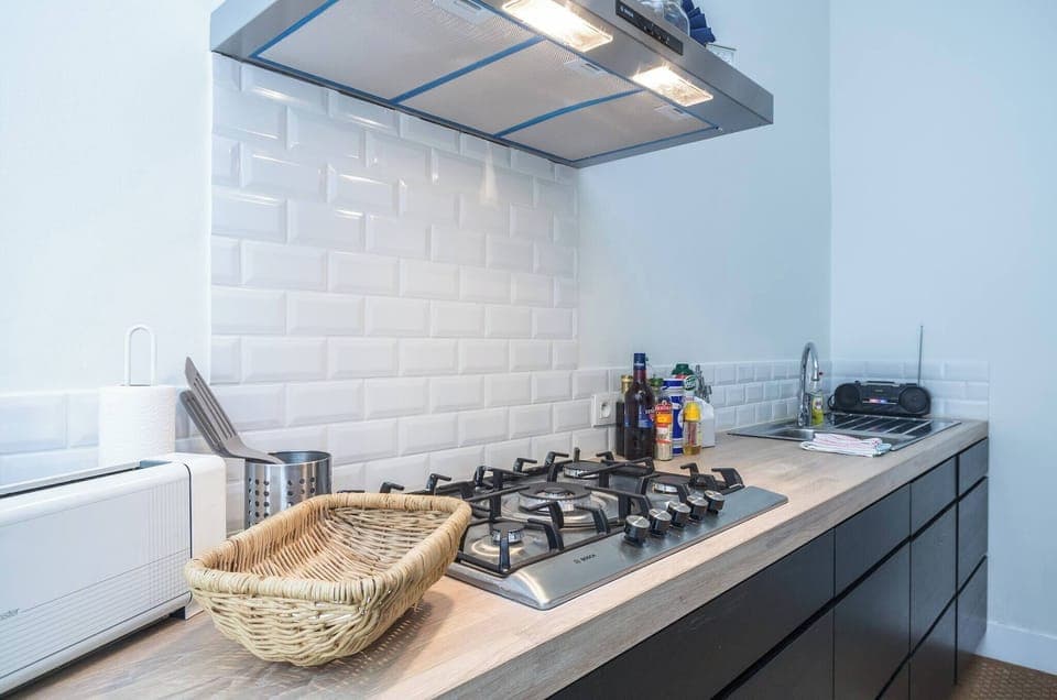 Apartment, 3 Bedrooms, Balcony | Private kitchen