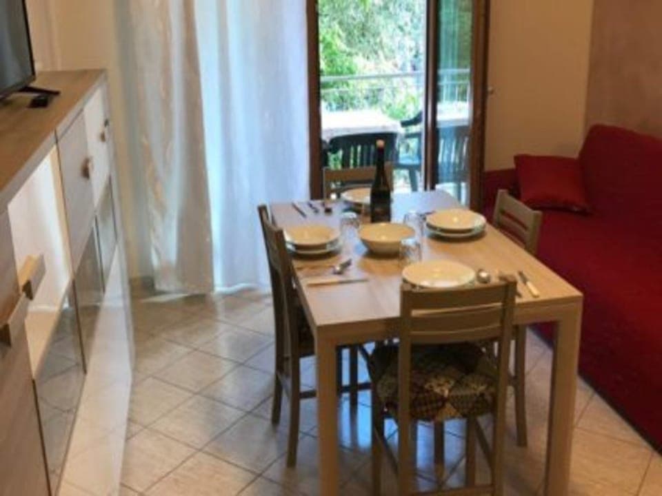 Apartment, 2 Bedrooms, Balcony | Dining room