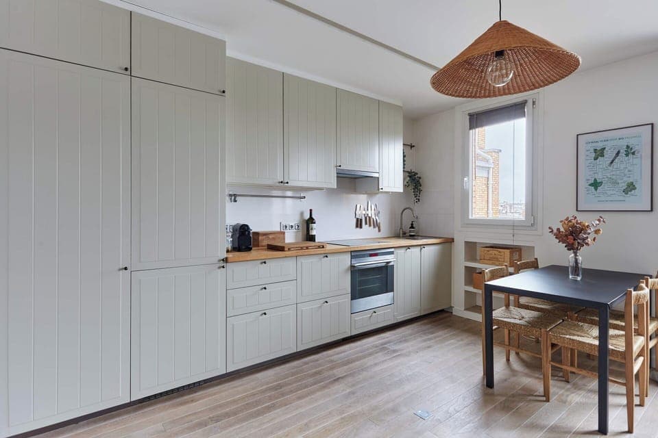 Apartment | Private kitchen | Fridge, microwave, oven, dishwasher