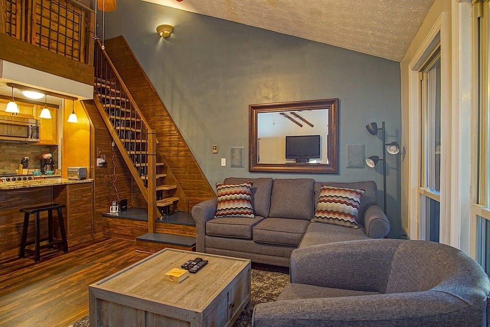 Condo, Multiple Beds, Balcony, Mountain View (1 Br Studio Loft: Mountain Crest 35) | Living area