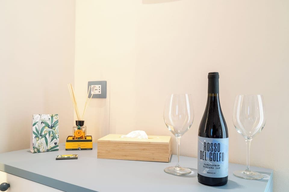 Deluxe Room, 1 Bedroom, Air conditioning, Pool View | Winery