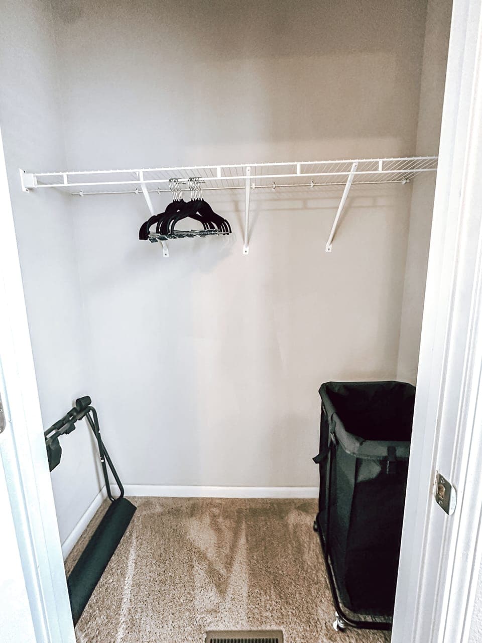 Signature Condo, 2 Bedrooms, Non Smoking, 2 Bathrooms | Wardrobe