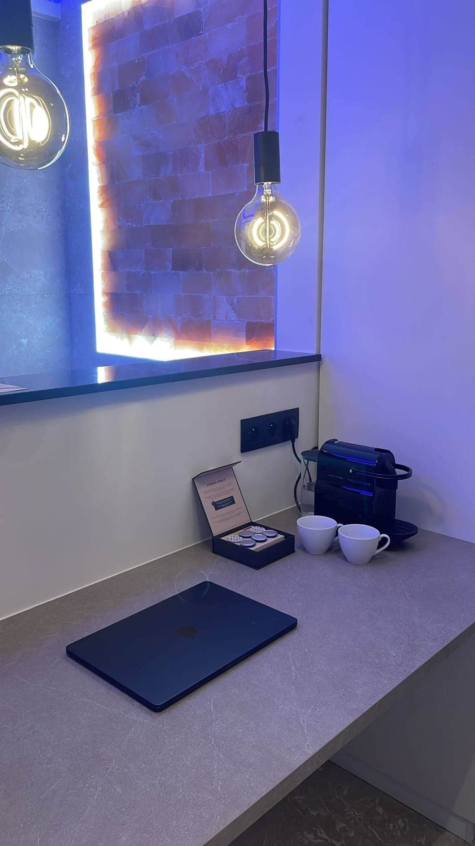 Studio, 1 Bedroom, Accessible, Smoking | Private kitchen