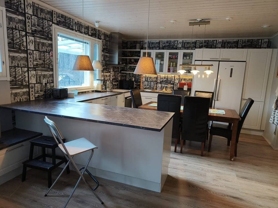 House, 6 Bedrooms, Accessible, Smoking | Dining room