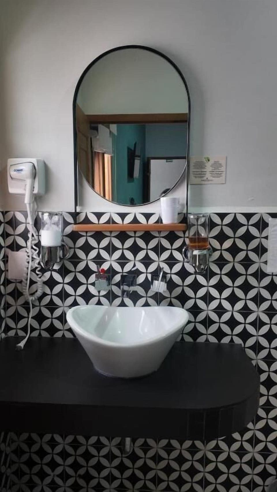 Family Double Room | Bathroom | Shower, hair dryer, towels, soap