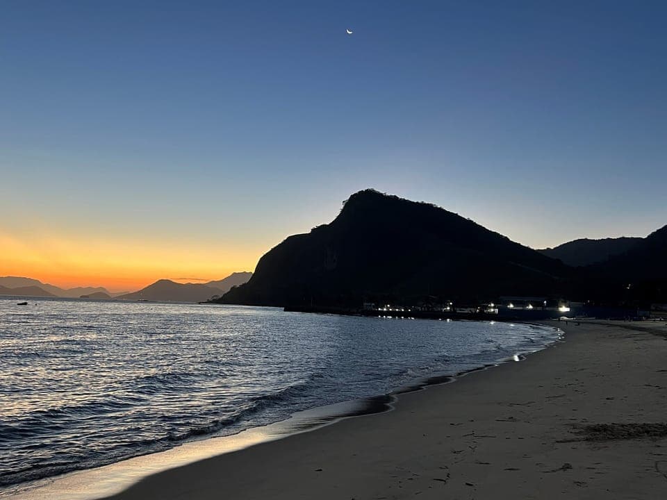 Beach nearby, white sand