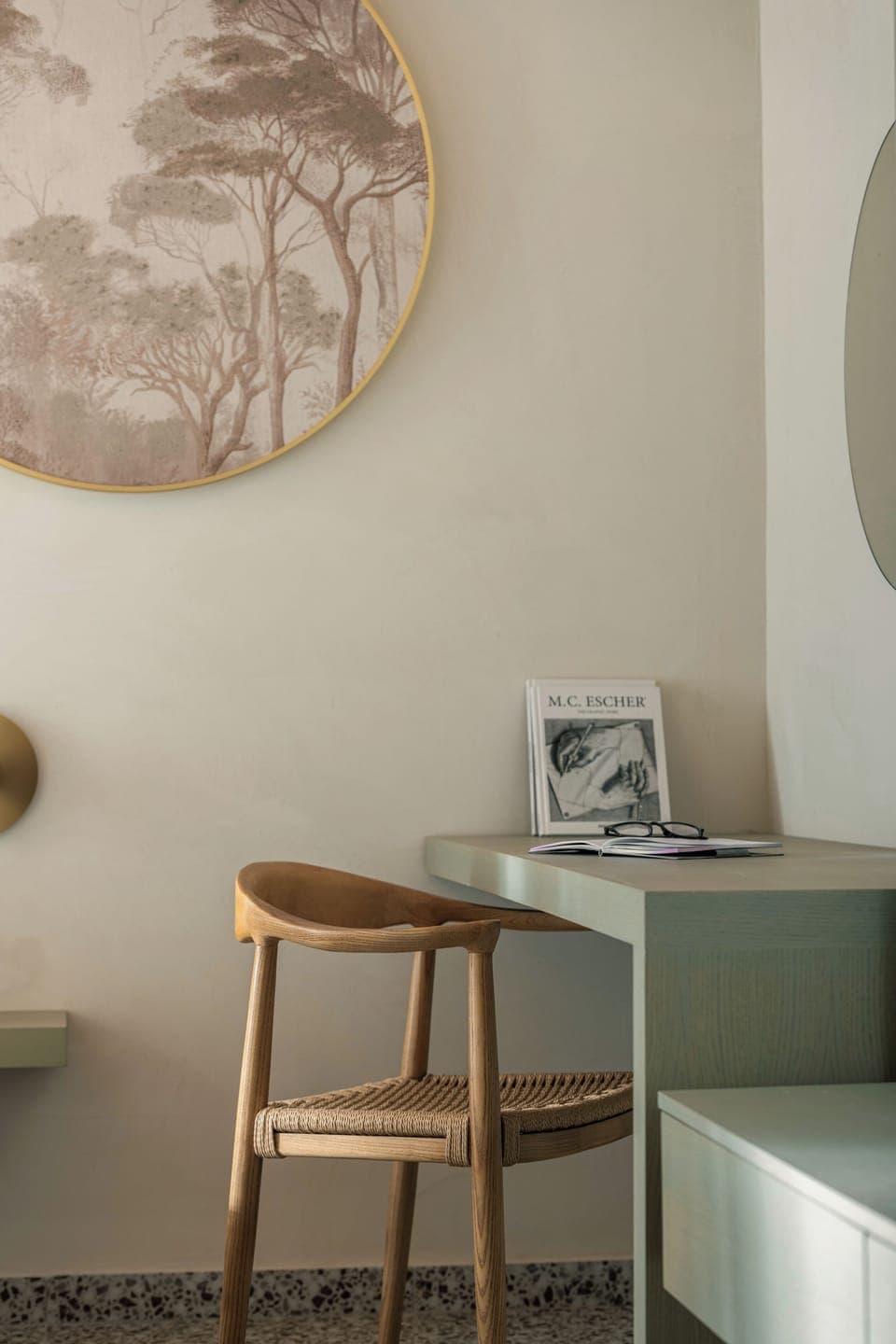 Studio Suite, Balcony, Pool View | Interior