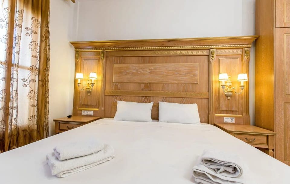 Family Duplex, Sea View | Desk, laptop workspace, iron/ironing board, free WiFi