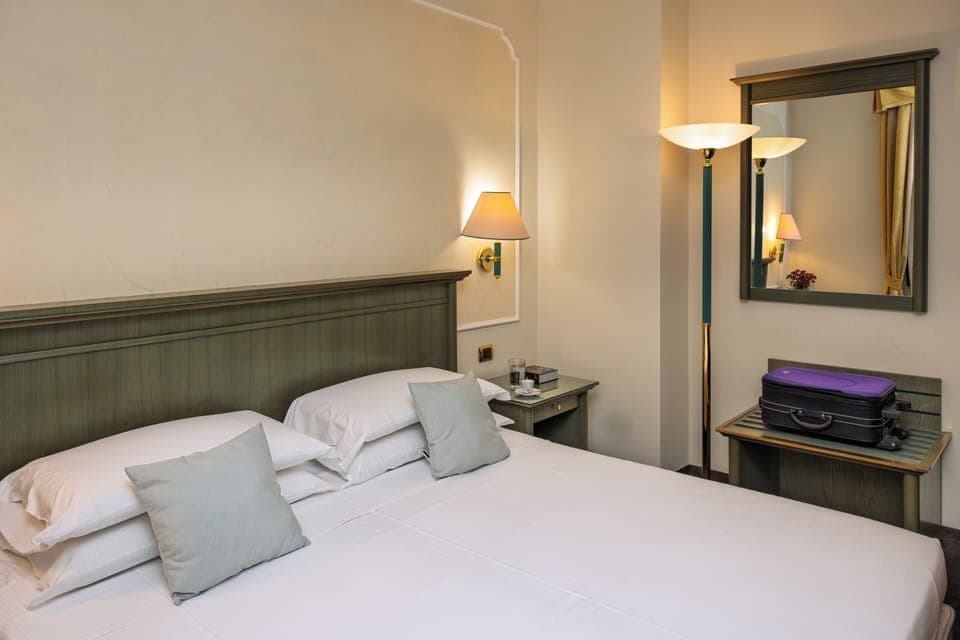 Down comforters, minibar, in-room safe, desk