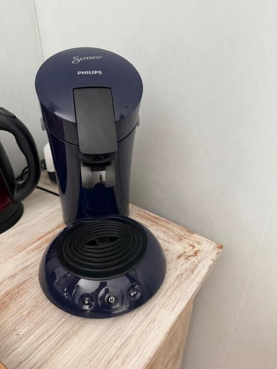 Double Room, Garden View | Coffee and/or coffee maker