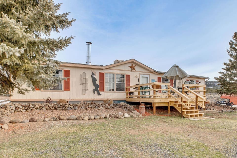 House (3 Bedrooms) | Front of property